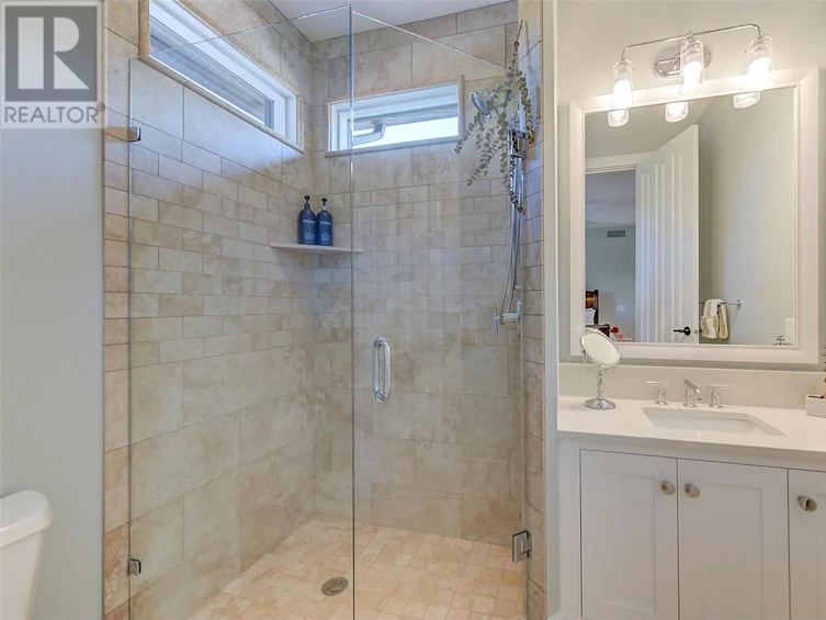 203-440 Cascia Drive, Kelowna, BC, V1W 4Y4 - 51