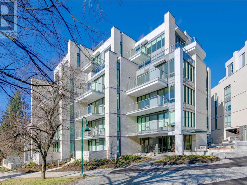 401 - 4685 Cambie Street, Vancouver BC