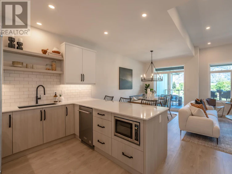 12-8000 Vedette Drive, Osoyoos, BC, V0H 1V2 - 4