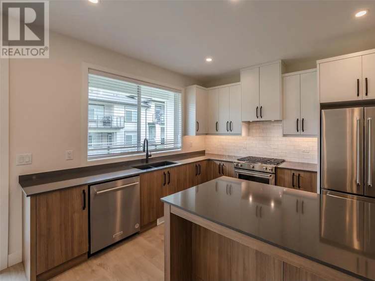 14-8000 Vedette Drive, Osoyoos, BC, V0H 1V2 - 6
