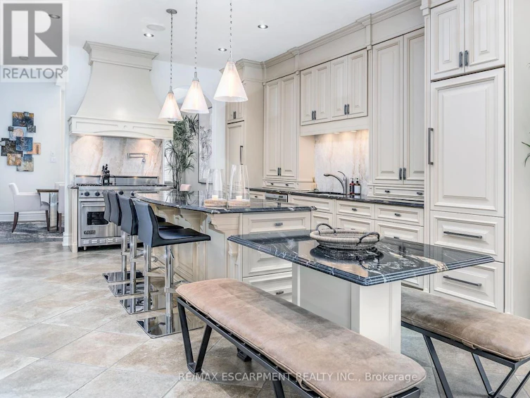 115 Rosemary Lane, Hamilton, ON, L9G 2K4 - 7