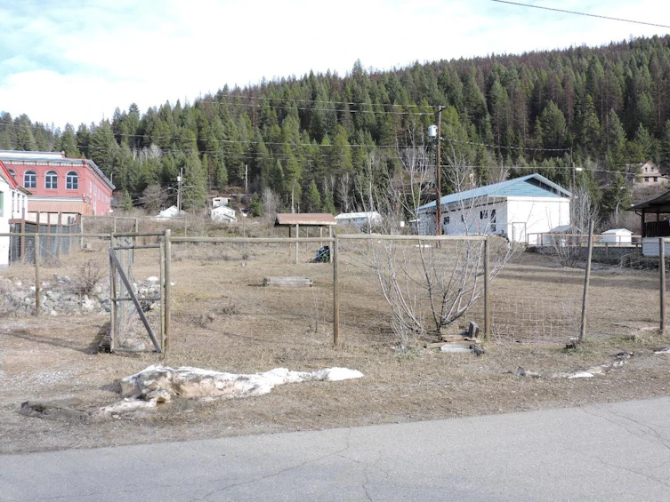 lot 7-Lot 7 & 8 S Silver Avenue S Avenue, Greenwood, BC, V0H 1J0 - 2