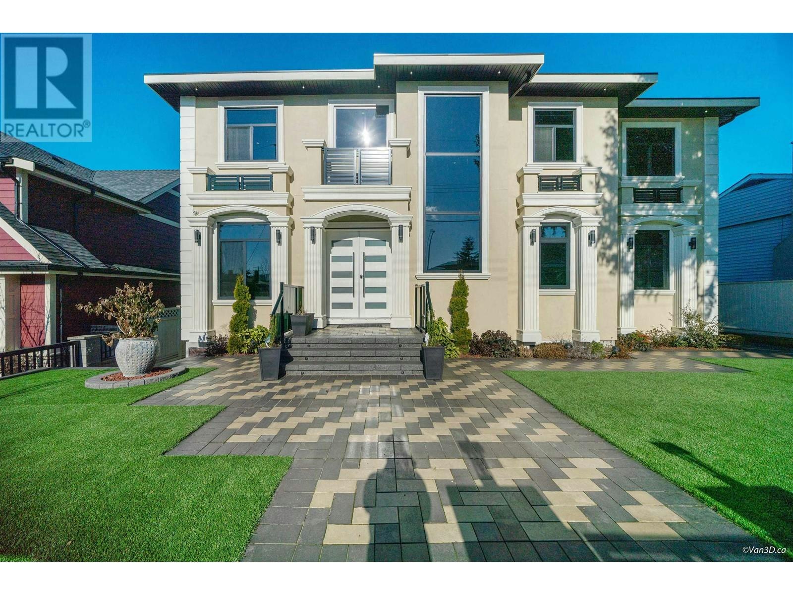 4949 Fulwell Street, Burnaby, BC, V5G 1P1