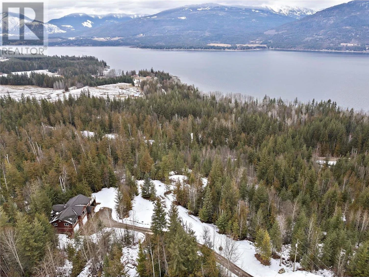 3983 Talin Place, Eagle Bay, BC, V0E 1T0 - 76