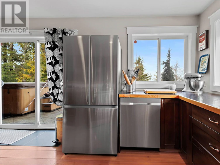 3983 Talin Place, Eagle Bay, BC, V0E 1T0 - 14