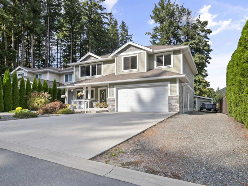 65879 Park Avenue, Hope BC V0X 1L1