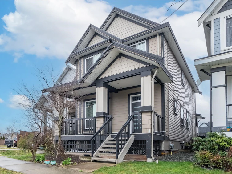 7288 194 Street, Surrey, BC, V0V 0X0
