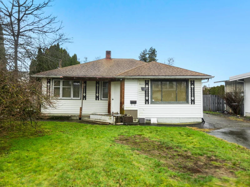 9525 Coote Street, Chilliwack BC V2P 6B8
