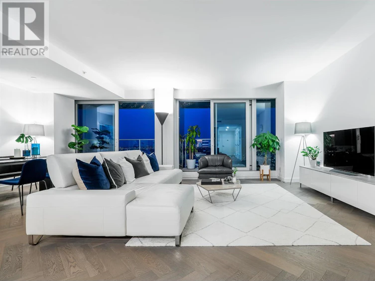 5205-1480 Howe Street, Vancouver, BC, V6Z 0G5 - 2