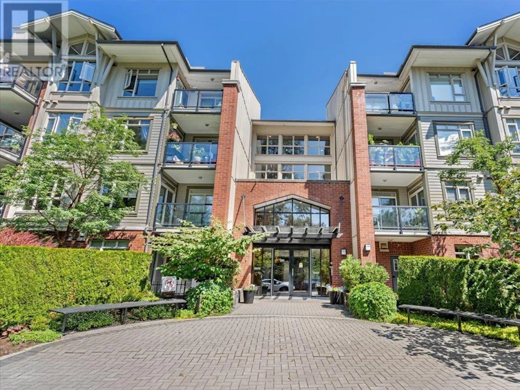 312-100 Capilano Road, Port Moody, BC, V3H 5M9