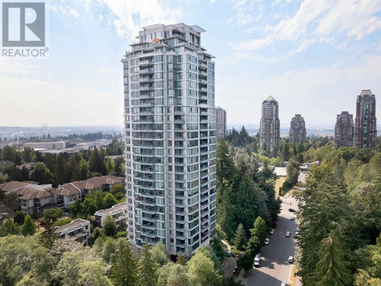 305-7088 18th Avenue, Burnaby, BC, V3N 0A2