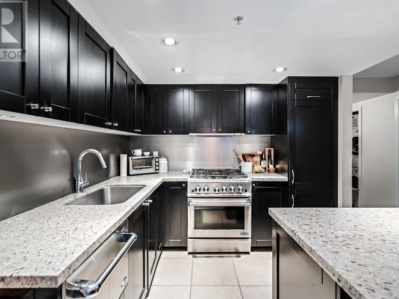 103 - 1133 Homer Street, Vancouver BC V6B 0B1