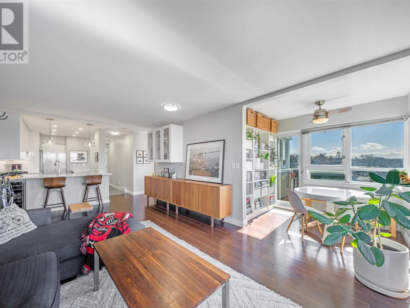 903 - 1833 Frances Street, Vancouver BC V5L 1Z8