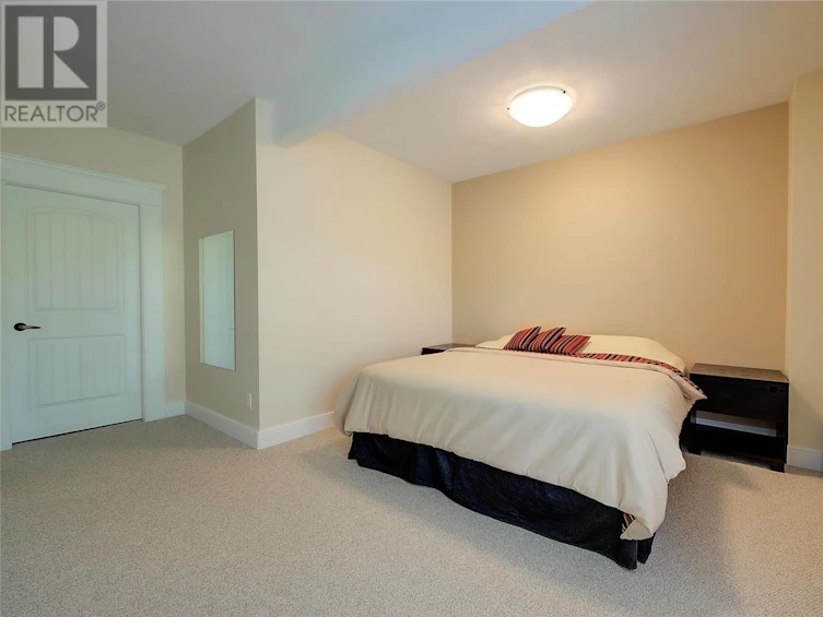 4422 Hayes Road, Kelowna, BC, V1W 5A7 - 53