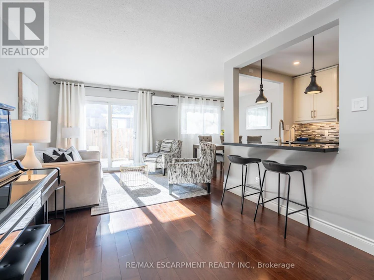 1455 Ester Drive, Burlington, ON, L7P 1L5