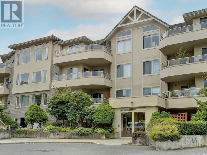 403 - 3700 Carey Road, Saanich BC V8Z 4C2