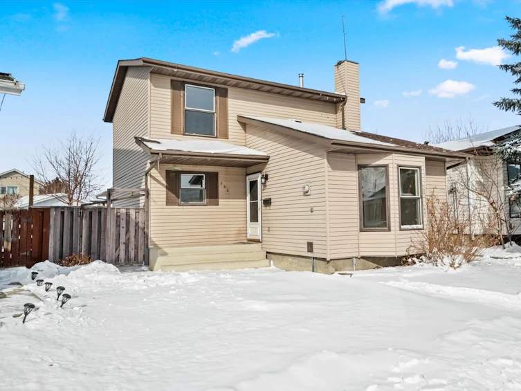 390 Kirkpatrick Cr NW, Edmonton, AB, T6L 5E1