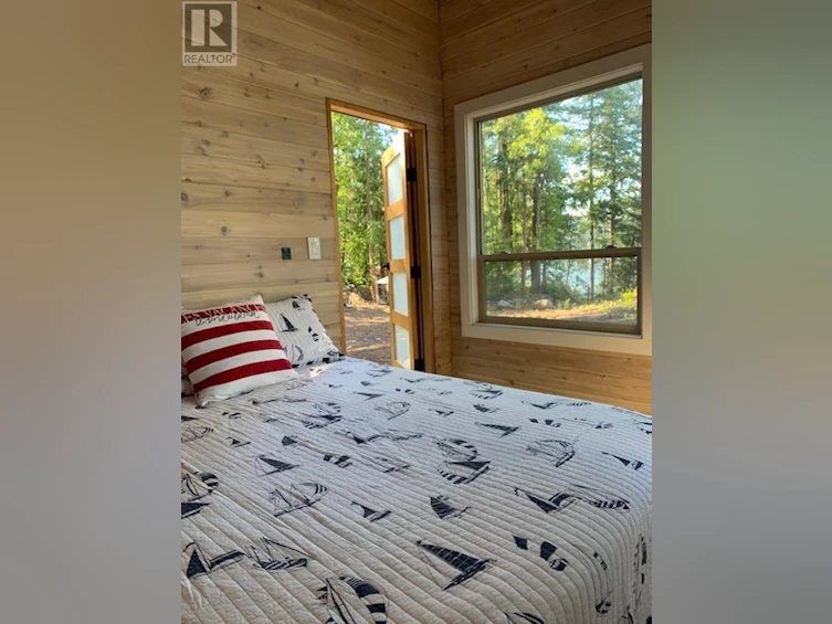 lot 18-Lot 18 Trail Island, Sechelt, BC - 12