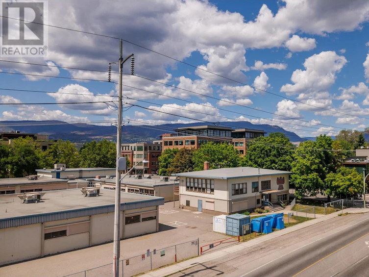 2-2825 Richter Street, Kelowna, BC, V1Y 2R6 - 25