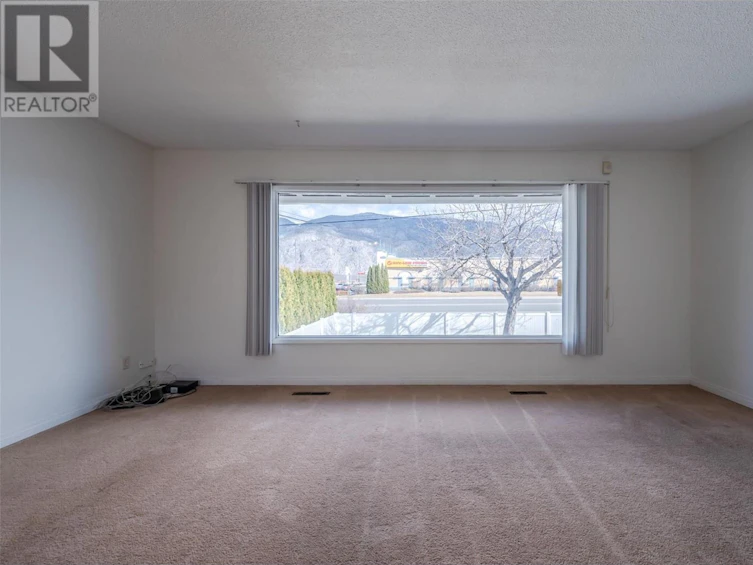 8410 97th Street, Osoyoos, BC, V0H 1V5 - 3