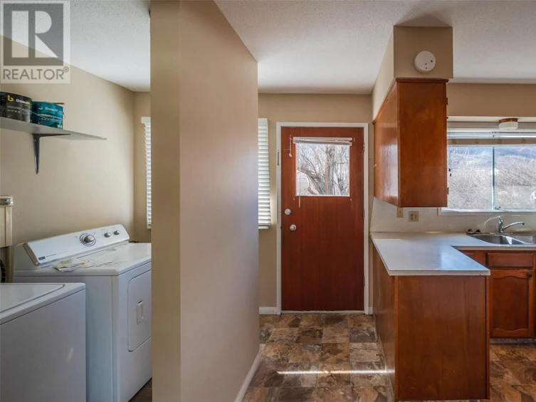 8410 97th Street, Osoyoos, BC, V0H 1V5 - 32