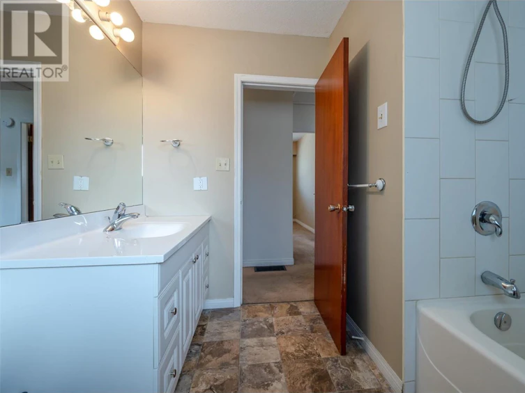 8410 97th Street, Osoyoos, BC, V0H 1V5 - 34