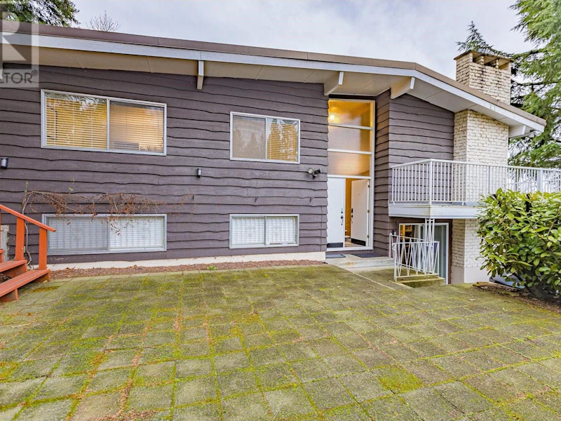 6451 Marine Drive, Burnaby BC V3N 2Y5