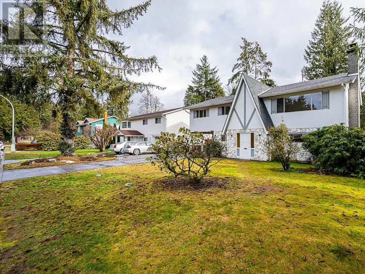 3810 Somerset Street, Port Coquitlam, BC, V3B 3G2