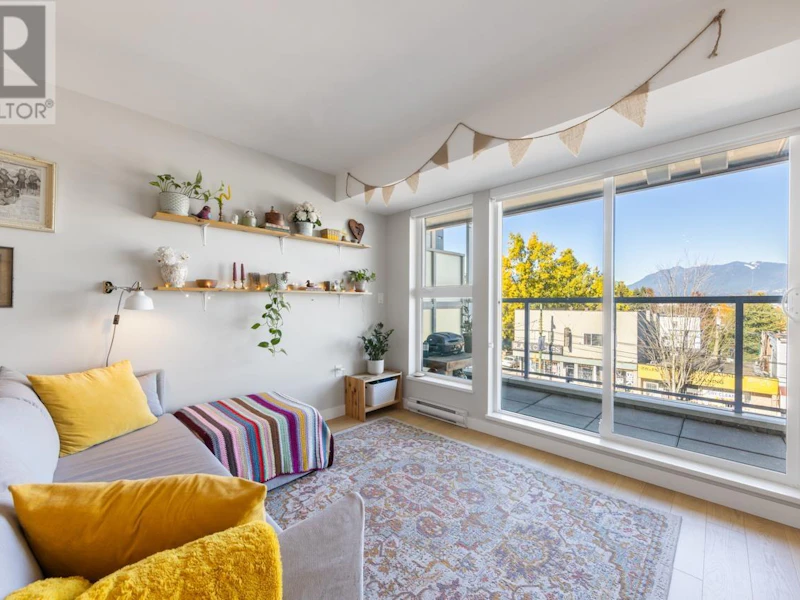 304 - 2508 Fraser Street, Vancouver BC