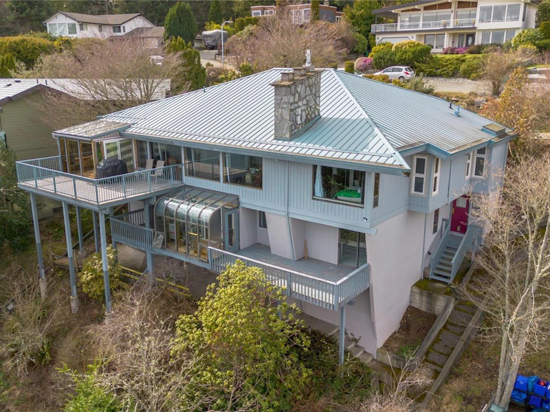 5243 Hanover Place, Saanich BC V8Y 2C7
