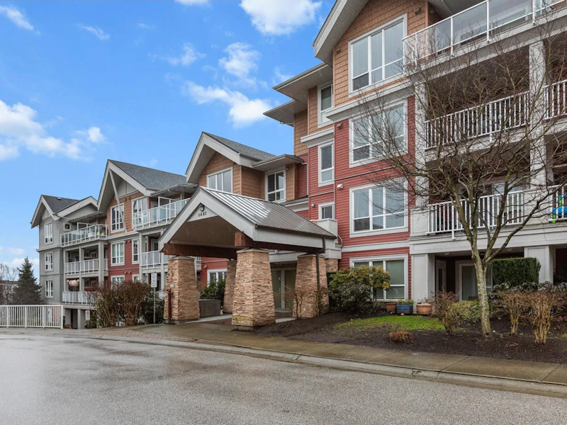 101 - 6440 194th Street, Surrey BC V4N 6J7
