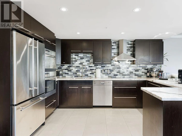 1701-1050 Burrard Street, Vancouver, BC, V6Z 2S3