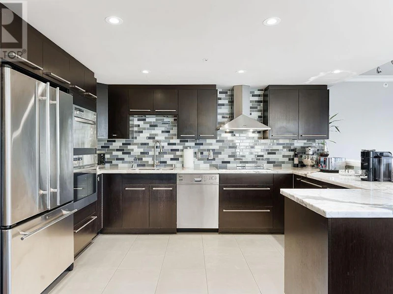 1701 - 1050 Burrard Street, Vancouver BC V6Z 2S3
