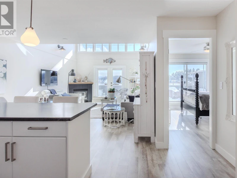 5 - 291 Periwinkle Lane, Gibsons BC