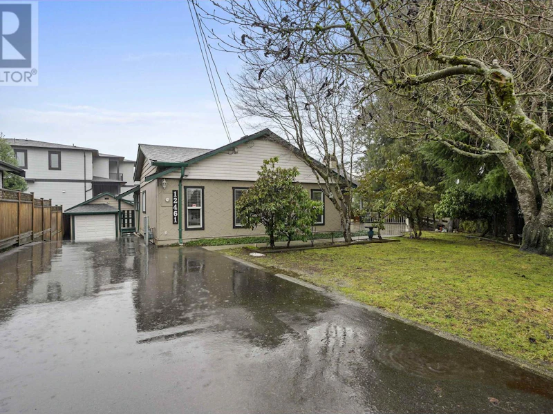 12461 202nd Street, Maple Ridge BC V2X 4T5