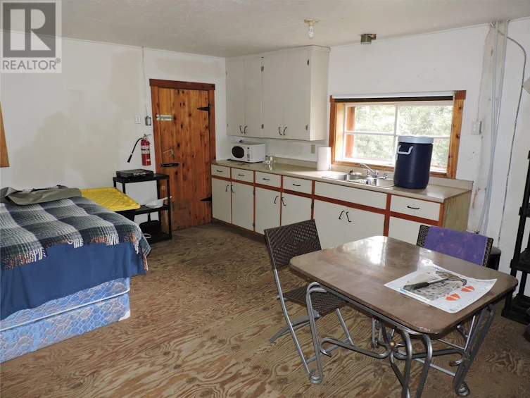 8595 Christian Valley Road, Westbridge, BC, V0H 1Y0 - 13
