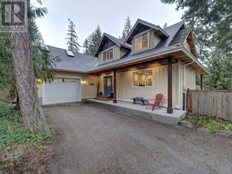 8091 Dogwood Drive, Secret Cove BC