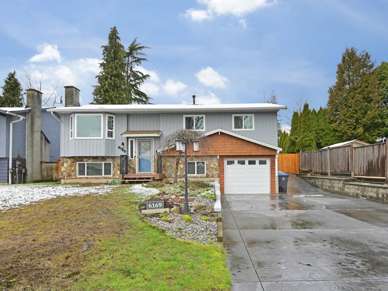 6169 171a Street, Surrey BC V3S 5S1