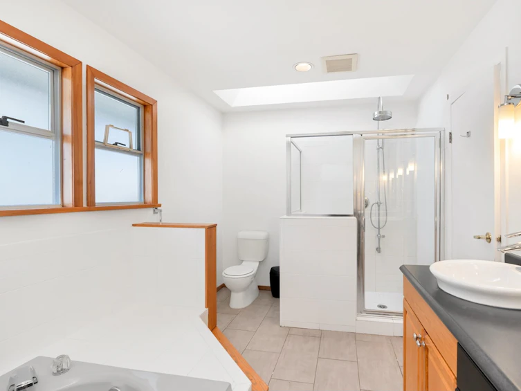 14098 20 Avenue, Surrey, BC, V4A 8P8 - 19