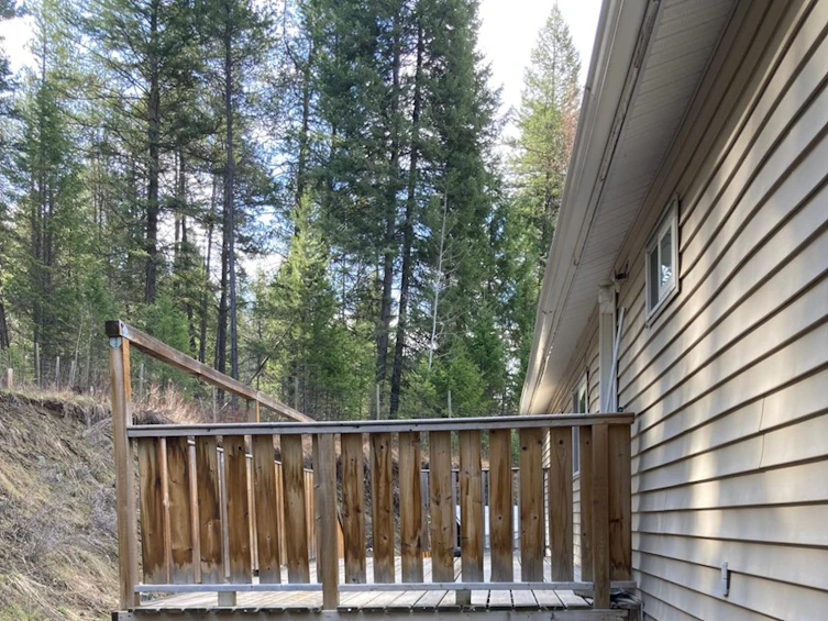 698 Strathmore Avenue Avenue, Greenwood, BC, V0H 1J0 - 5