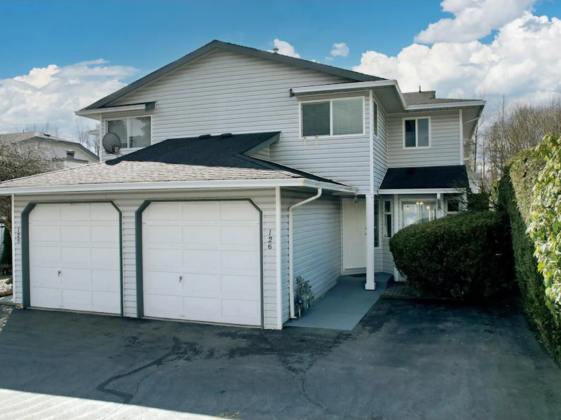 126 - 11255 Harrison Street, Maple Ridge BC V2X 0K2