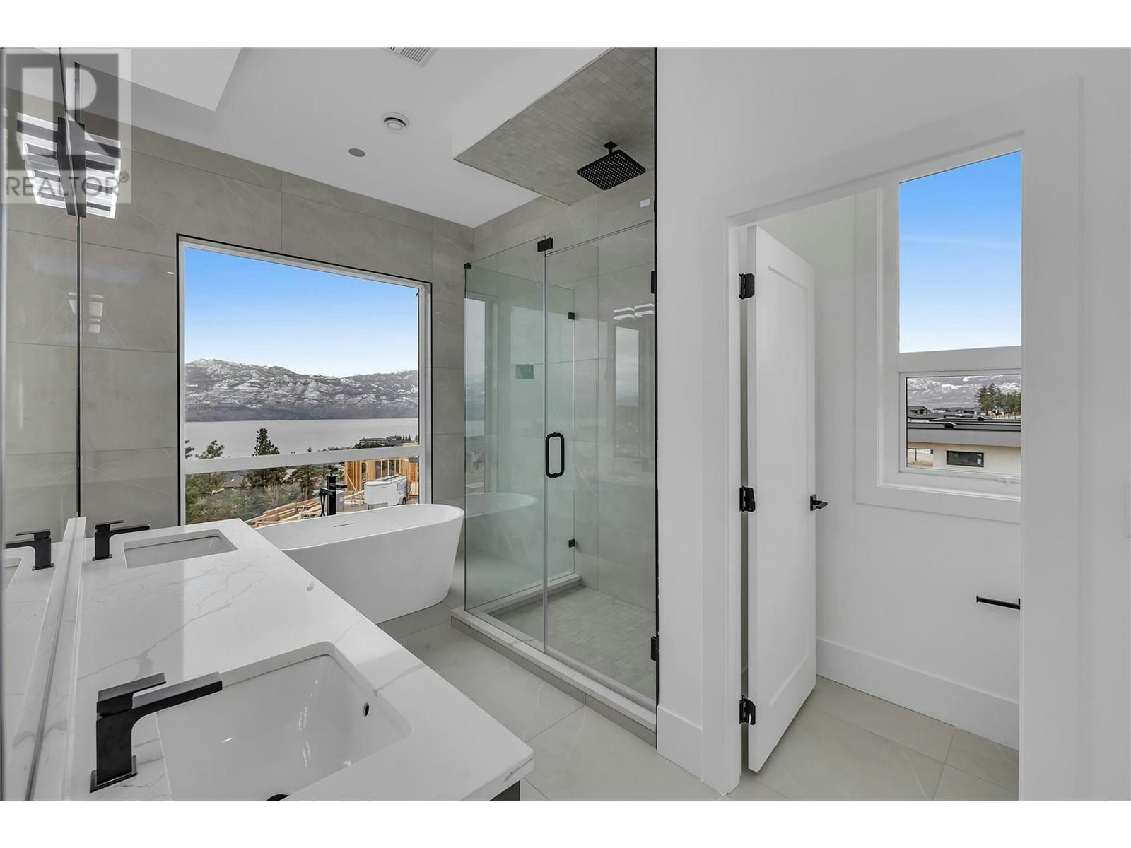 1428 Vineyard Drive, West Kelowna, BC, V4T 2V8 - 29