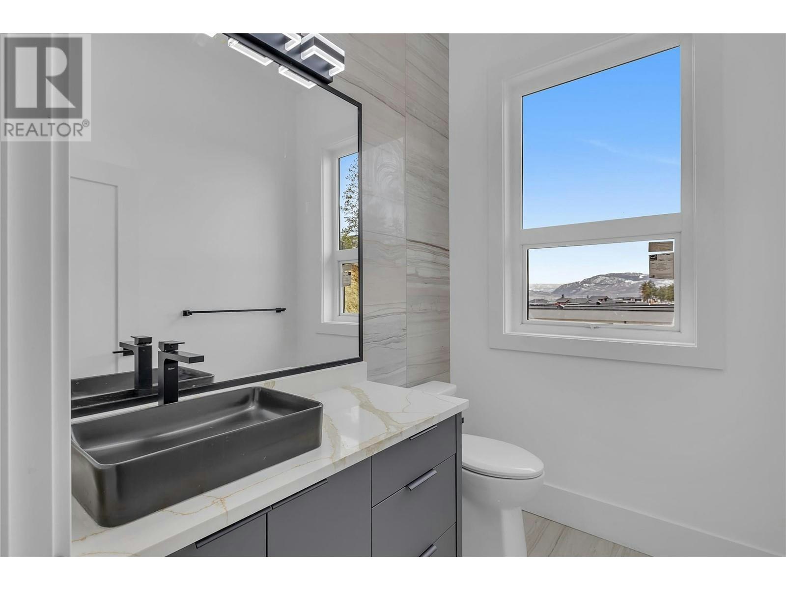 1428 Vineyard Drive, West Kelowna, BC, V4T 2V8 - 32