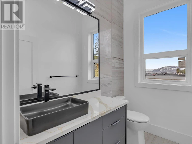 1428 Vineyard Drive, West Kelowna, BC, V4T 2V8 - 32