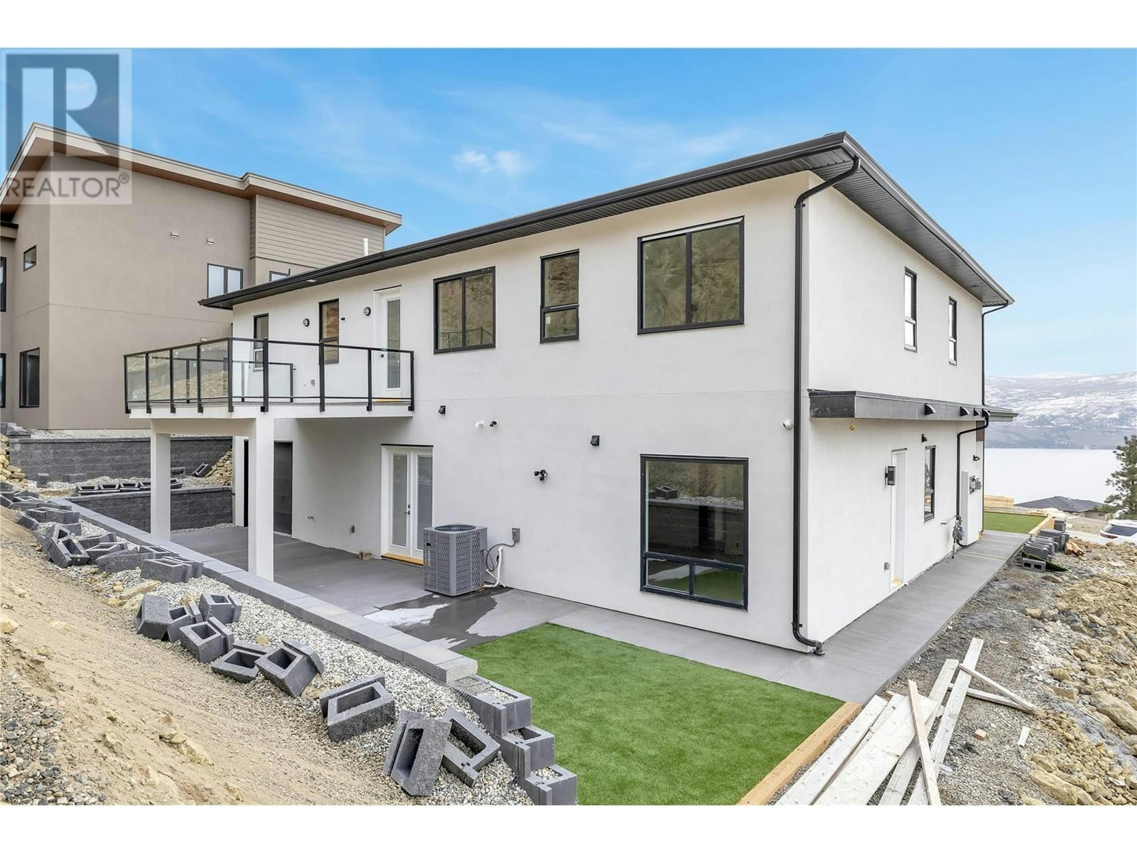 1428 Vineyard Drive, West Kelowna, BC, V4T 2V8 - 54