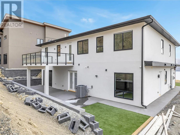 1428 Vineyard Drive, West Kelowna, BC, V4T 2V8 - 54