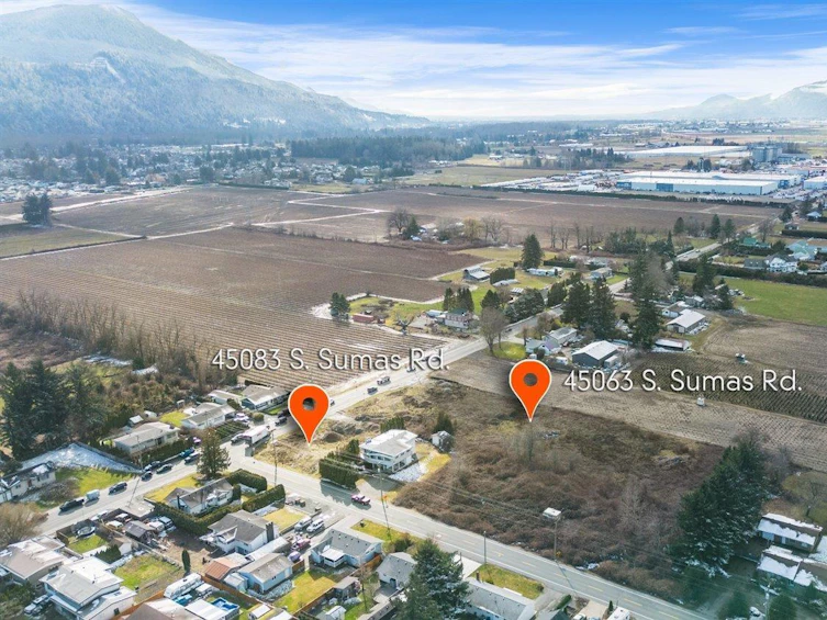 45083 SOUTH South Sumas Road, Chilliwack, BC, V2R 1W5