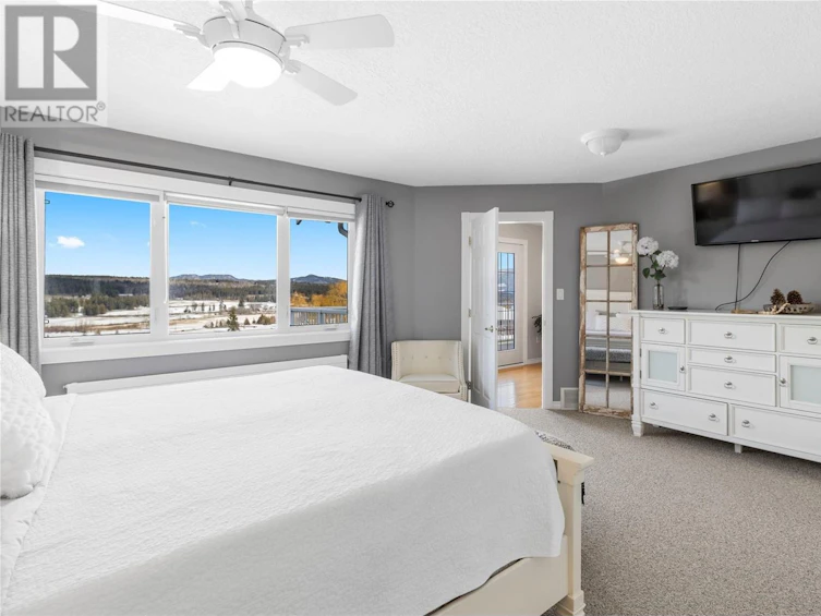 2190 Country Woods Road, Sorrento, BC, V0E 2W1 - 21
