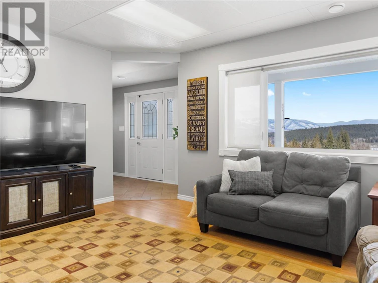 2190 Country Woods Road, Sorrento, BC, V0E 2W1 - 37