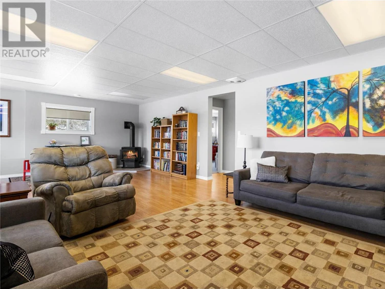 2190 Country Woods Road, Sorrento, BC, V0E 2W1 - 40